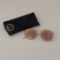 Ray-Ban Round Gold Frame Glasses