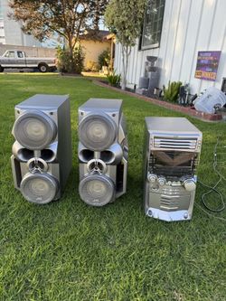 JVC STEREO SYSTEM
