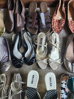 WOMEN'S FOOTWEAR- Assortment of designs