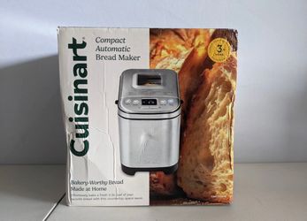Cuisinart Compact Automatic Bread Maker (Model CBK-110NAS)