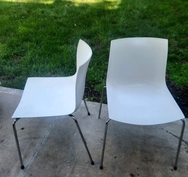 Set 2 Arper Catifa chairs - $85