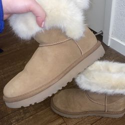 UGG Cathie Suede Lined Faux Fur Short Boots Chestnut  