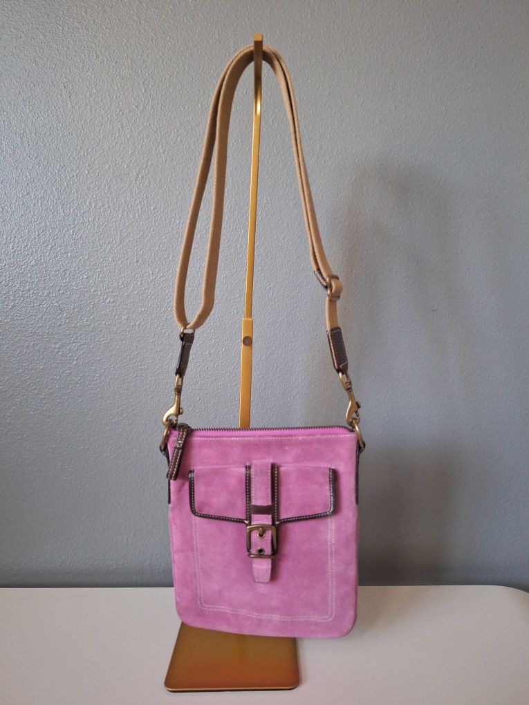 COACH 8E87 Pink Suede Crossbody Bag