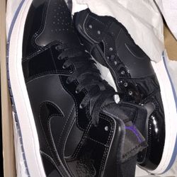 Air Jordan 1 Mids .. Ps Will Trade For Other Shoes Around Same Size Or Electrics 