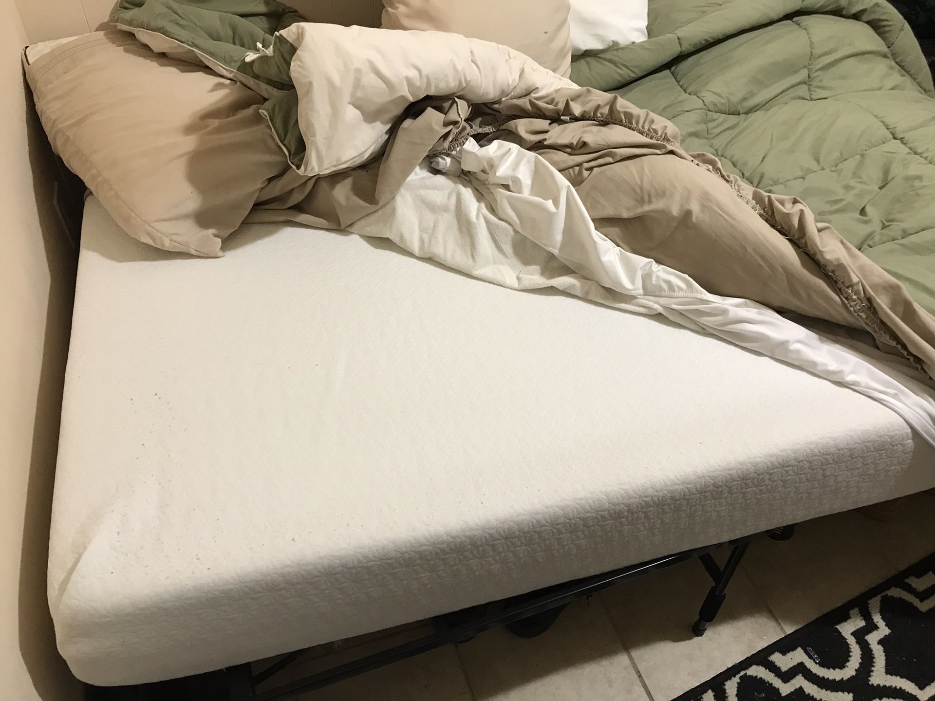 Full size foam mattress brand new.