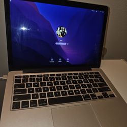 Macbook Pro 13' (Early 2015) 1TB SSD