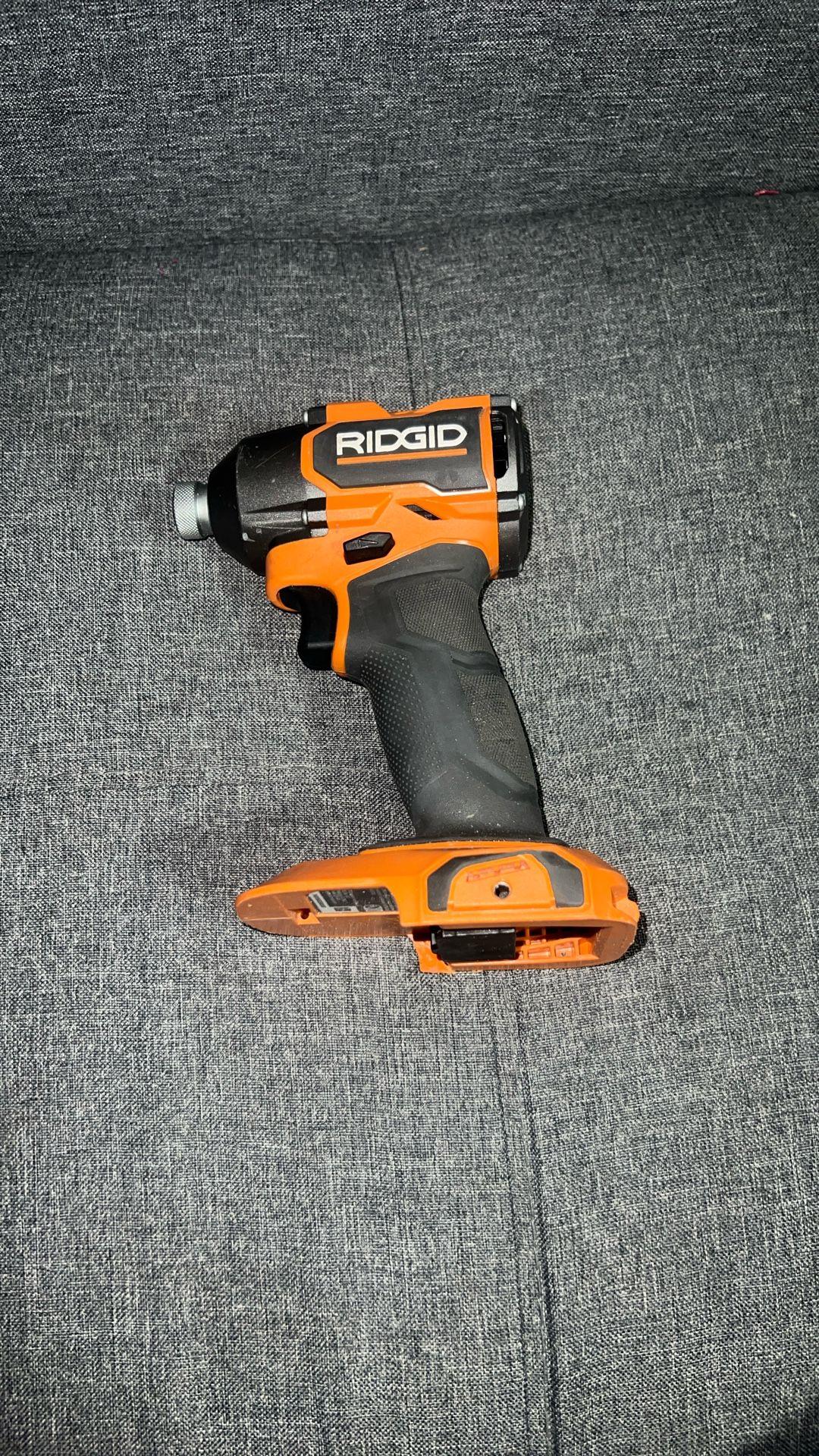 RIDGID 18V BRUSHLESS IMPACT DRIVER