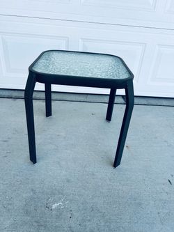 16”x16” and 17” High Patio Side Table  With Waved Tempered Glass