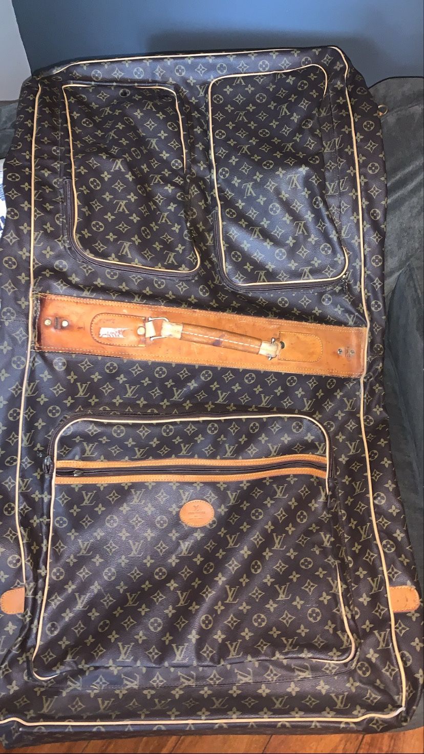 Authentic Louis Vuitton Monogram Garment Travel Bag