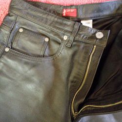 VINTAGE LEVIS LOT 53 BLACK LEATHER PANTS ROSWELL 29
Size 32x36