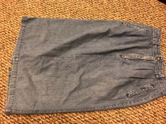 Ladies size 10 club classics denim blue jean skirt