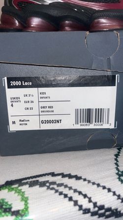 2000 Lace New Balance