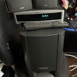 Bose AV3-2-1 Media Center + Bose PS3-2-1 II Powered Speaker System with Remote