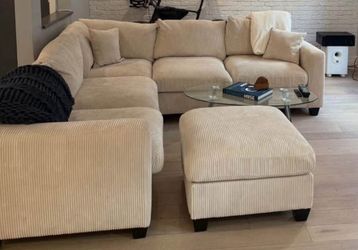 New 99x99 sectional couch with ottoman
