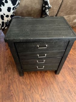 Night stand