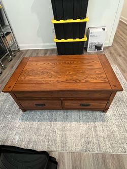 WOODEN COFFEE TABLE.