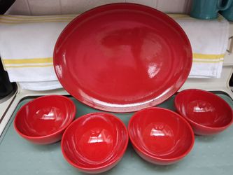 5 PIECES RED WAECHTERSBACH LARGE PLATTER 4 BOWLS