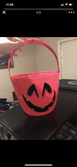 Halloween trick or treat basket