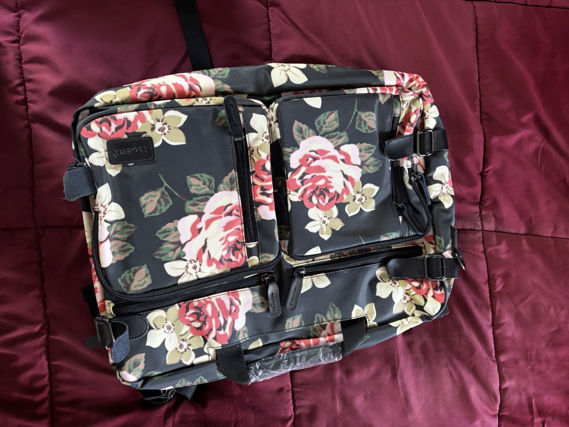 Reversible backpack