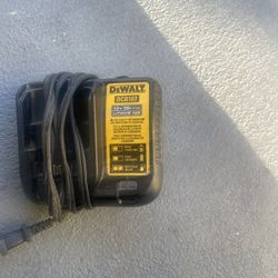Dewalt 12v/20v  Charger 