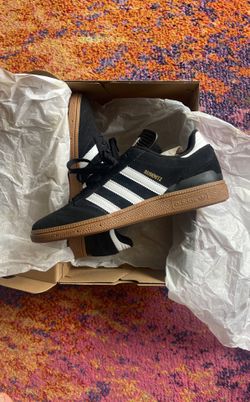 Adidas Busenitz M 9.5 BLK/White Gum Sole