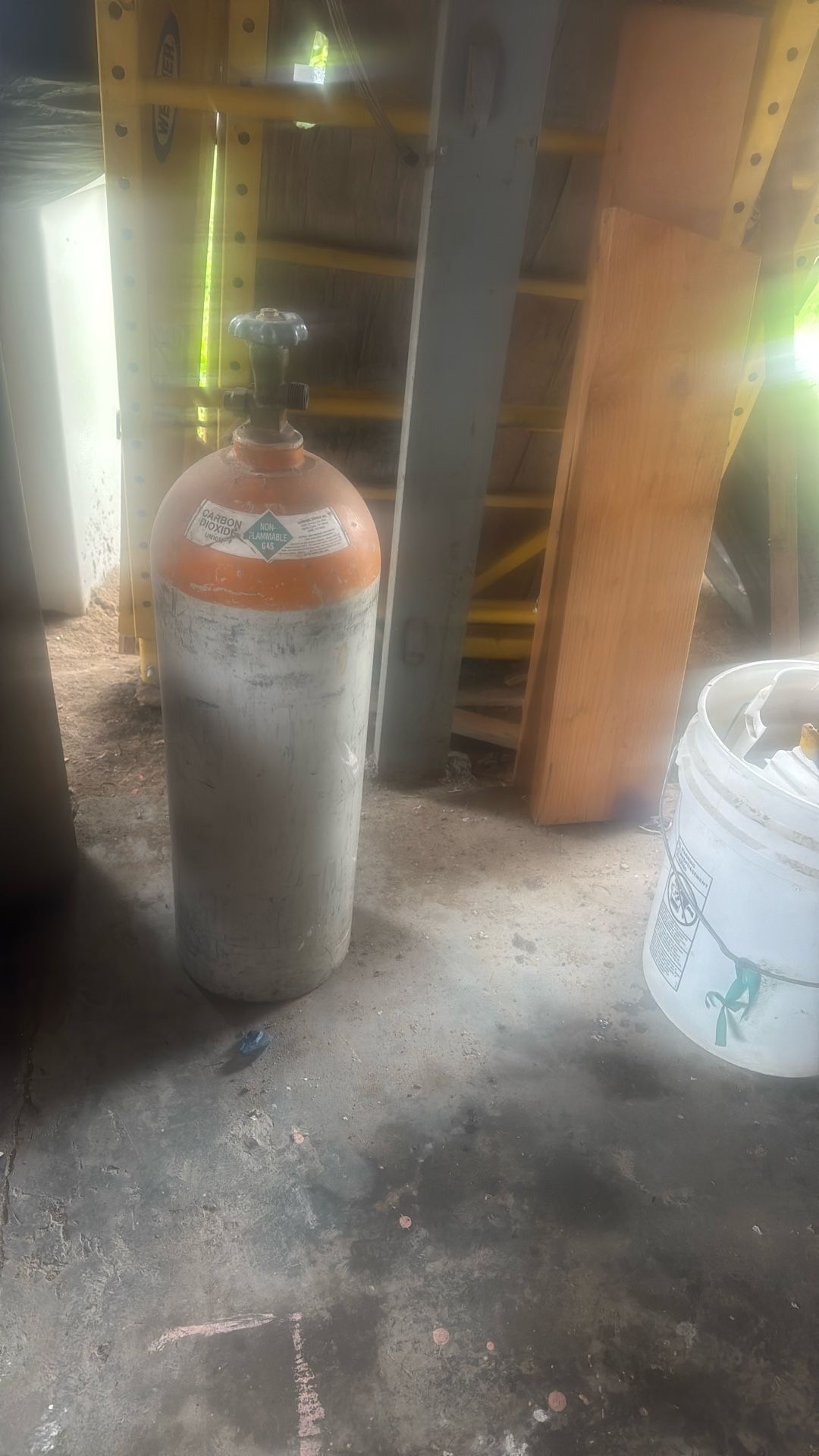 Carbon Dioxide Tank