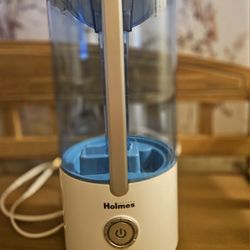 Holmes Ultrasonic Cool Mist Humidifier 
