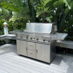 Great Barbecue With Big Single Burner & Roaster