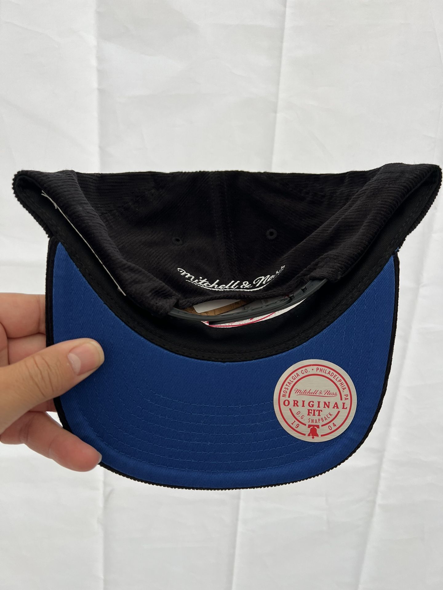 New Denver Nuggets Mitchell & Ness Black Corduroy SnapBack Hat Cap NBA for  Sale in Anaheim, CA - OfferUp