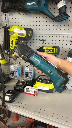 Makita 18V LXT Cordless Oscillating Multi-Tool