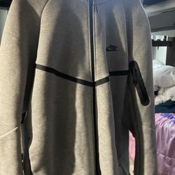 Nike Tech 