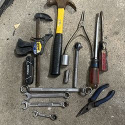 Assorted tools 