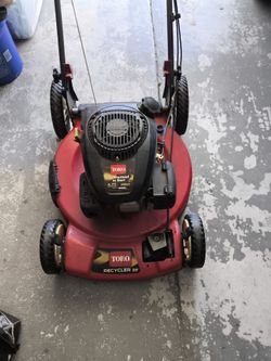 Toro 6.75 149 cc's (no grass catcher bag)