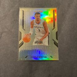 Victor Wembanyama 2024-25 Prizm Dominance #7