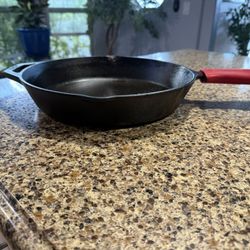 Cast Iron Skillet
