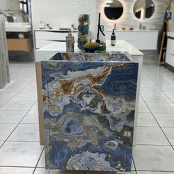 24" Freestanding Solid Wood Bathroom Vanity