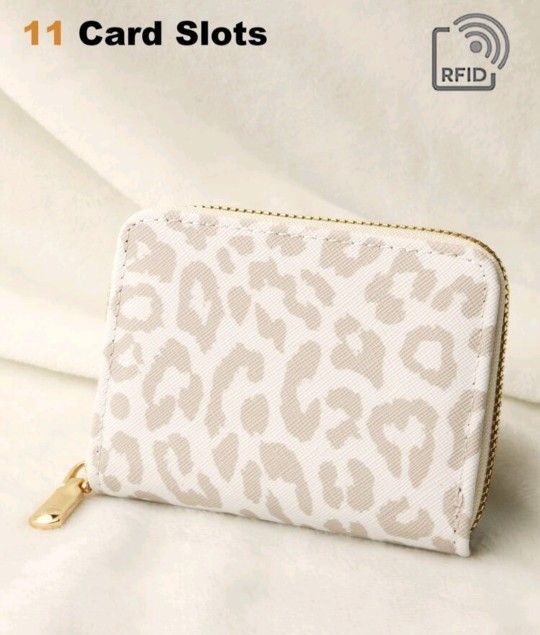 Leopard Print Pattern Women's Small Wallet Lightweight