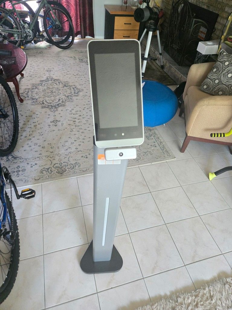 Temperature reader.