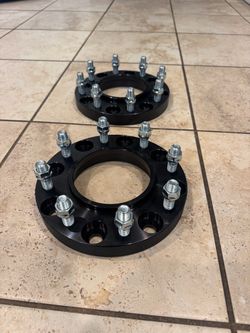 Wheel spacers for Silverado 2500