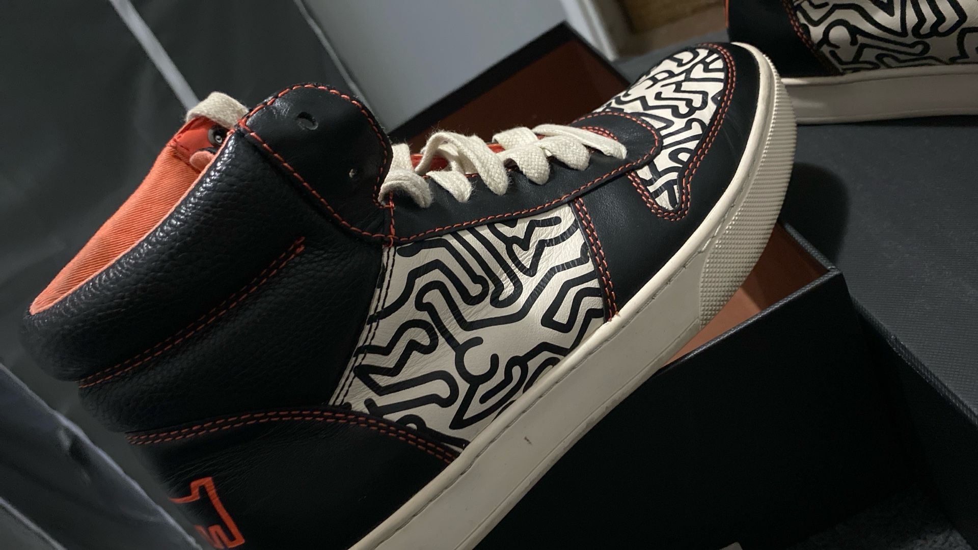 Men’s Shoes