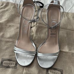 SIZE 38 WITH BOX & DUST BAGS