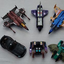 TRANSFORMERS ACTION FIGURES COLLECTION 