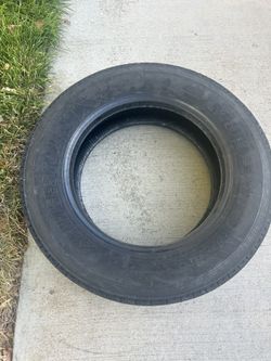 BRIDGESTONE M895 225/70/R19.5 Commercial Truck Tire