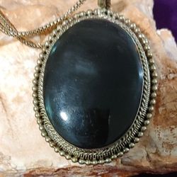 Black Oval Pendant On matching.long Chain