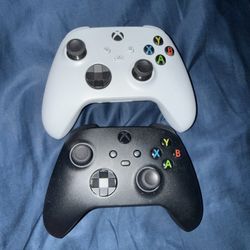 Xbox Controllers 