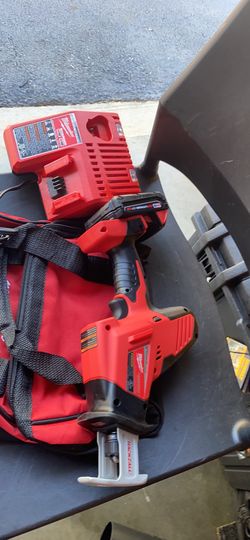 Milwaukee M 18-Volt Lithium🔥Ion Brushless Cordless HACKZALL Reciprocating Saw Kit W/(1) 1.5 CP CHARGER