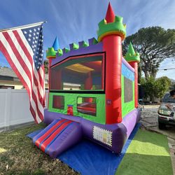CASTLE BOUNCE HOUSE JUMPER 13' × 13'- Red/Purple/Green