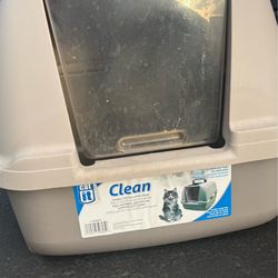 Enclosed cat litter box