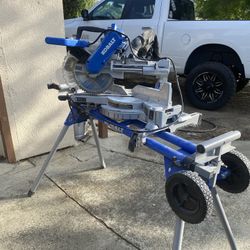 Kobolt Saw And Table