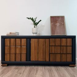 Gorgeous Restored Dresser / Credenza By Bassett
Measurements: 72”L x 19”W x 30.5”H